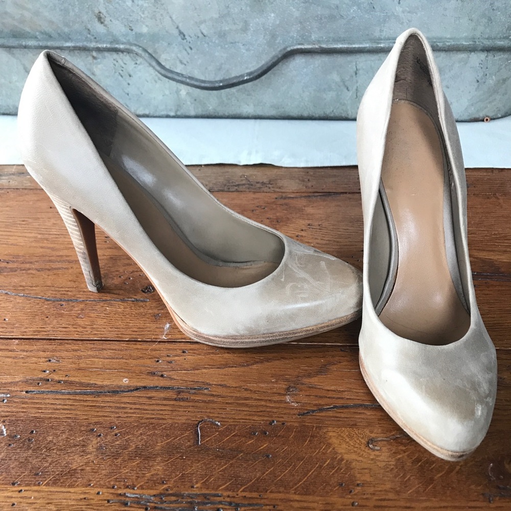 Never worn Nude Nine West heels size 7